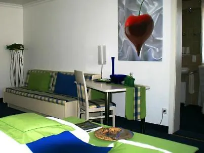 Restaurant Karr 3*