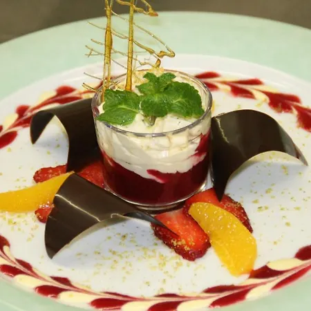 Отель Restaurant Karr